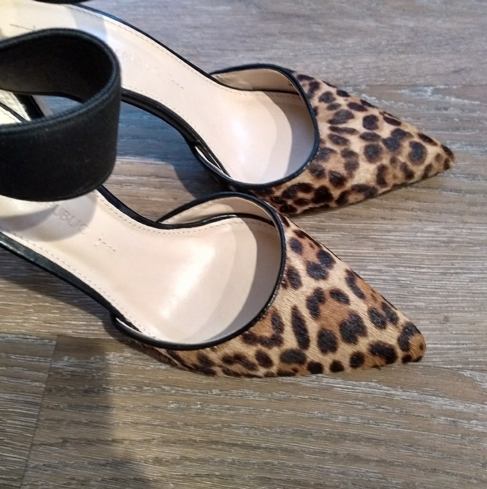 Banana republic shoes